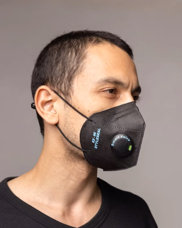 EZ-95 Black Disposable Mask 2-Pack