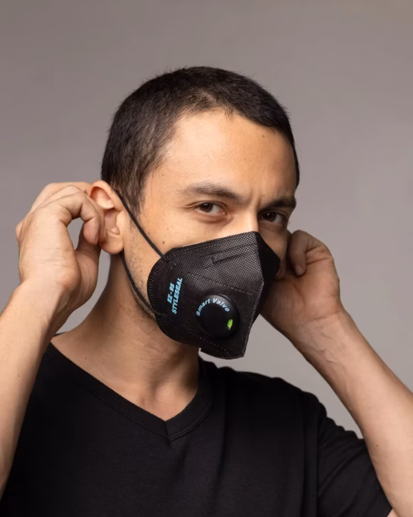 EZ-95 Black Disposable Mask 2-Pack